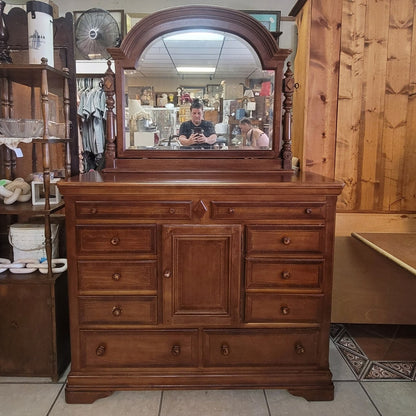 Secondhand Sandies: 10 drawer dresser chest of drawers with arched mirror