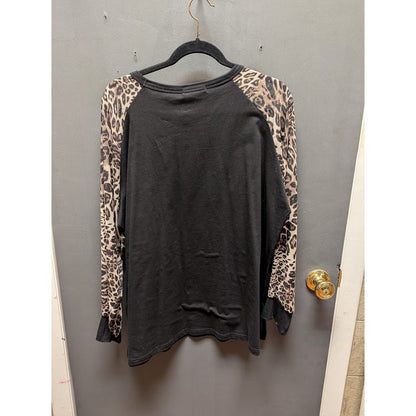MSJ Womens Plus 3XL Leopard and Black Raglan Sleeve Patch Pocket Tee