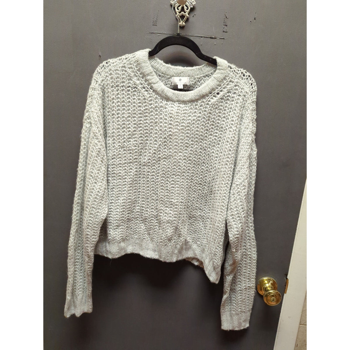 NWT Light Grey Chunky Open Knit Boxy Cropped Sweater Size Medium