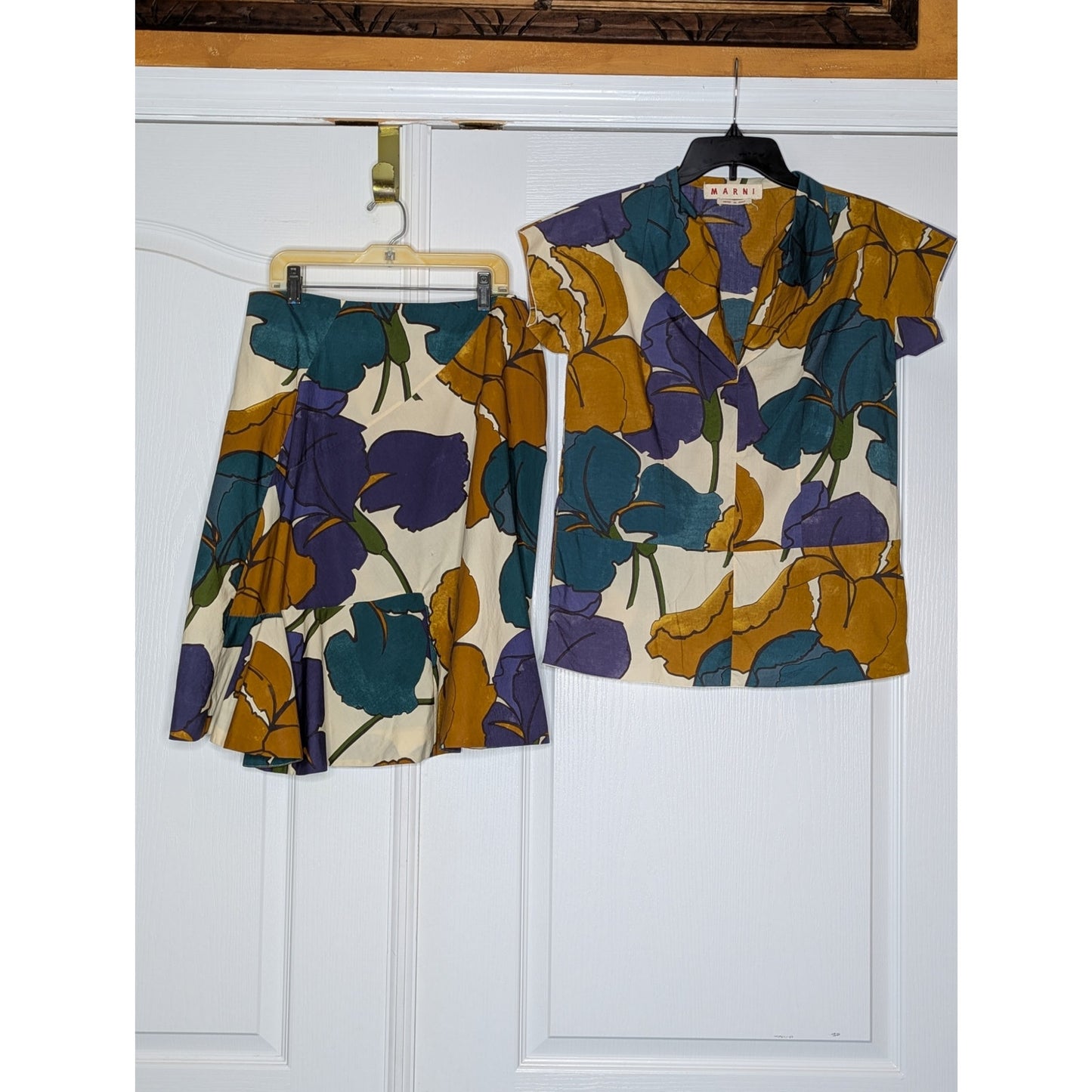 Marni 2 pc. Skirt Blouse to Set Brown Purple Floral Rolled Edges Pocket Medium