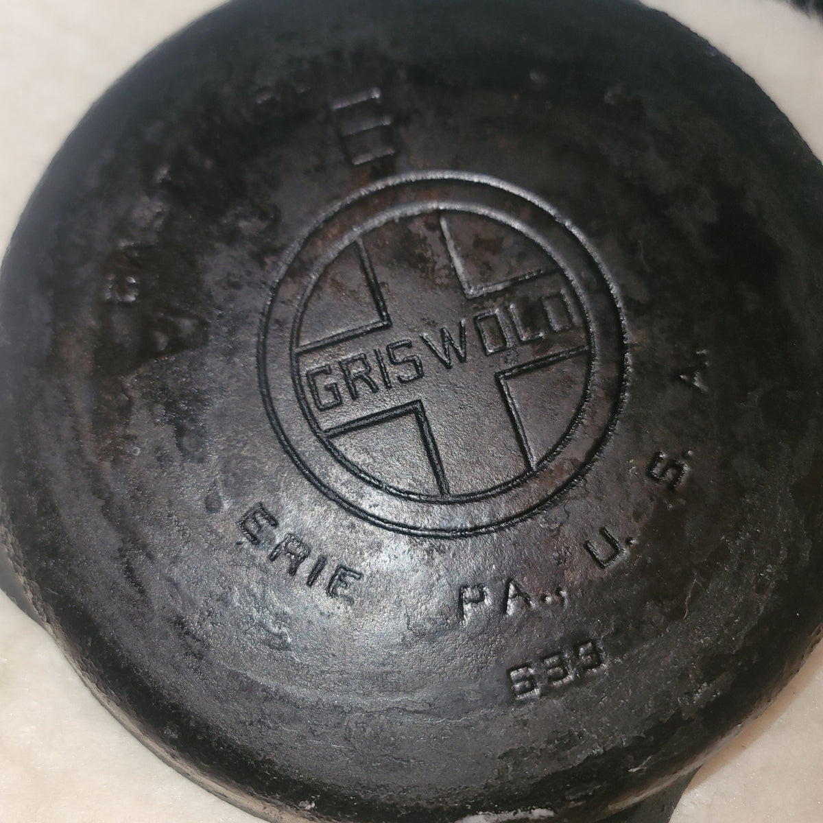 VINTAGE Griswold Cast Iron Skillet Small Logo Erie PA Size 6 Number 699