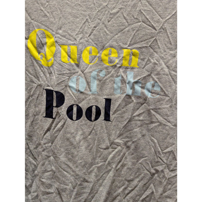 1901 Gray "Queen of the Pool" Graphic Short Sleeve T-Shirt Size Medium