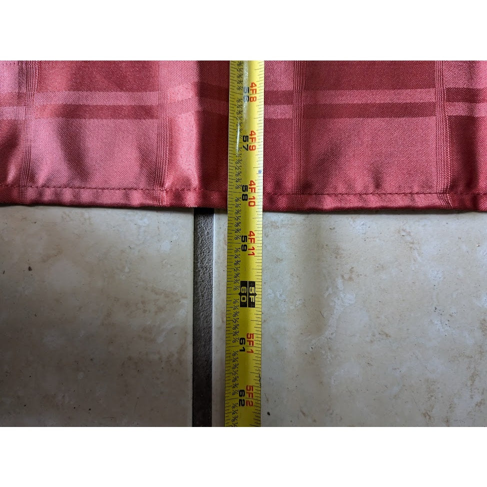 Vintage polyester BURGUNDY TABLECLOTH 58" X 99" rectanglular wOVEN squares