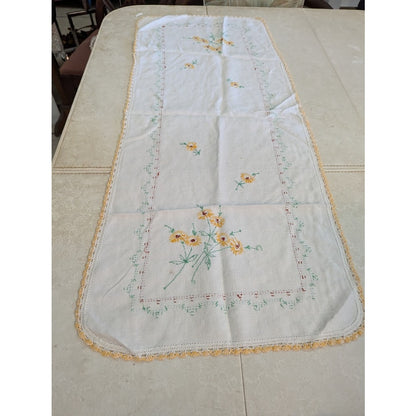 Vintage hand embroidered table runner with hand stiched edge Daisies Flowers