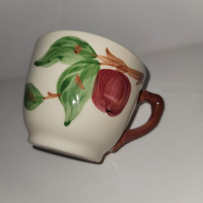 Vintage 80s Tea Coffee Cup  Apple USA  FRANCISCAN dinnerware