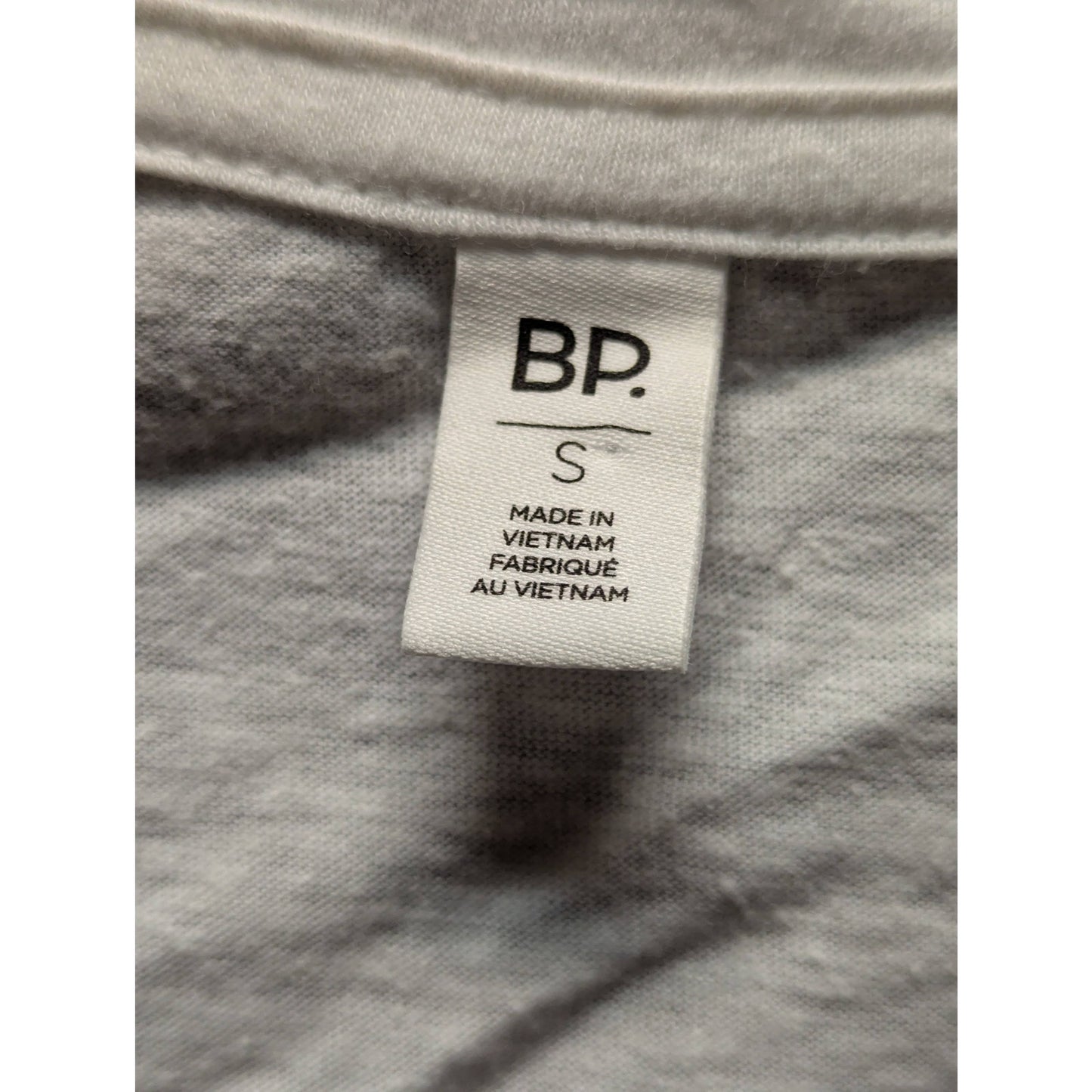 BP. White V-Neck Short Sleeve Casual Tee Size Small NWT