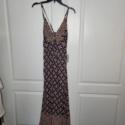 Angie Summer Dress Size Large Boho MAXI elastic back straps