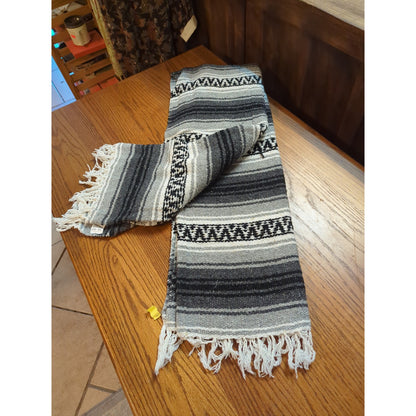Authentic Handwoven El Paso Saddleblanket Co. Mexican Falsa Blanket Gray & Black