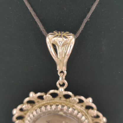 Vintage Whiting & Davis Intaglio Glass Cameo Pendant Necklace Silver Tone