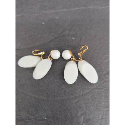 Vintage Trifari White and Black Modernist Clip On Earrings 1960s Glam Dangle