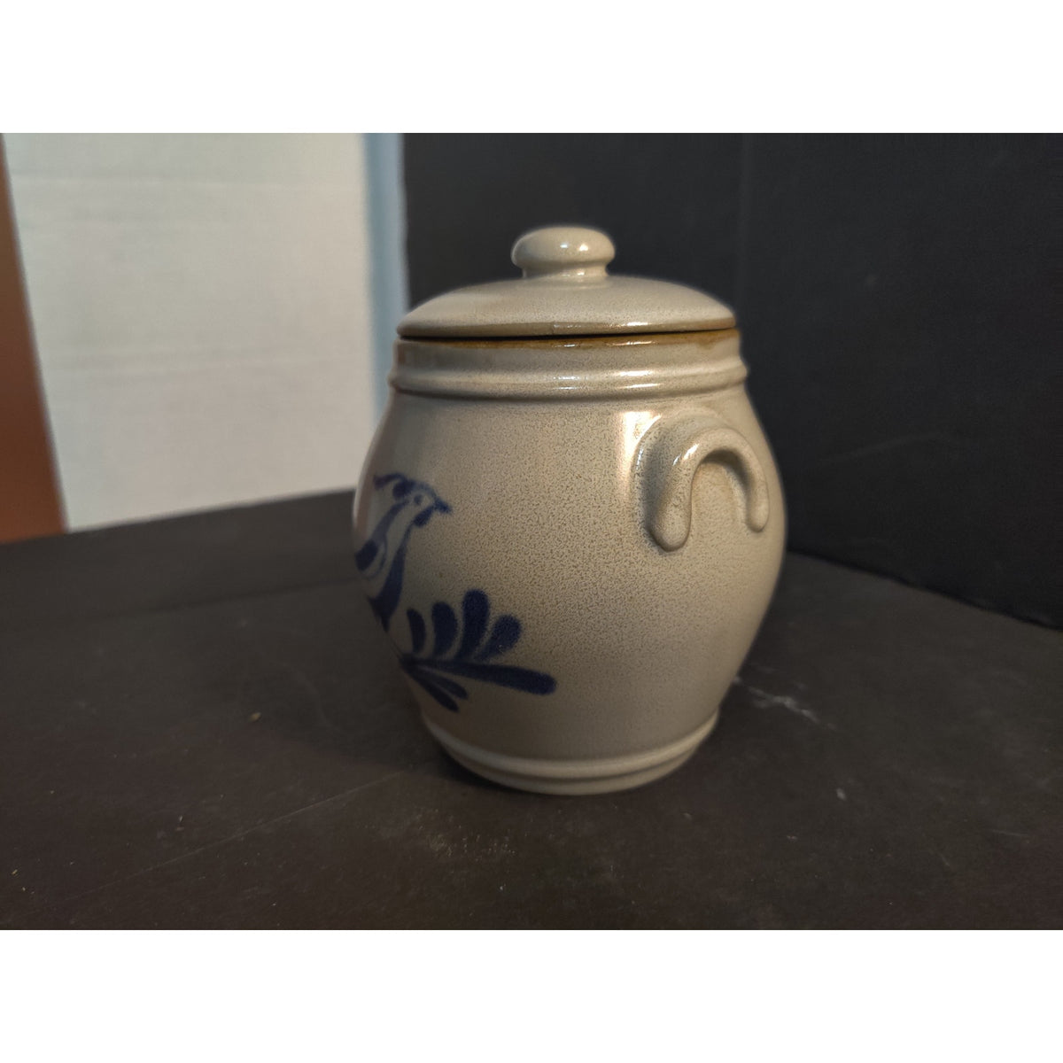 Vintage Prestige Place Museum American Folk Art Blue Bird Lidded Crock Jar Japan