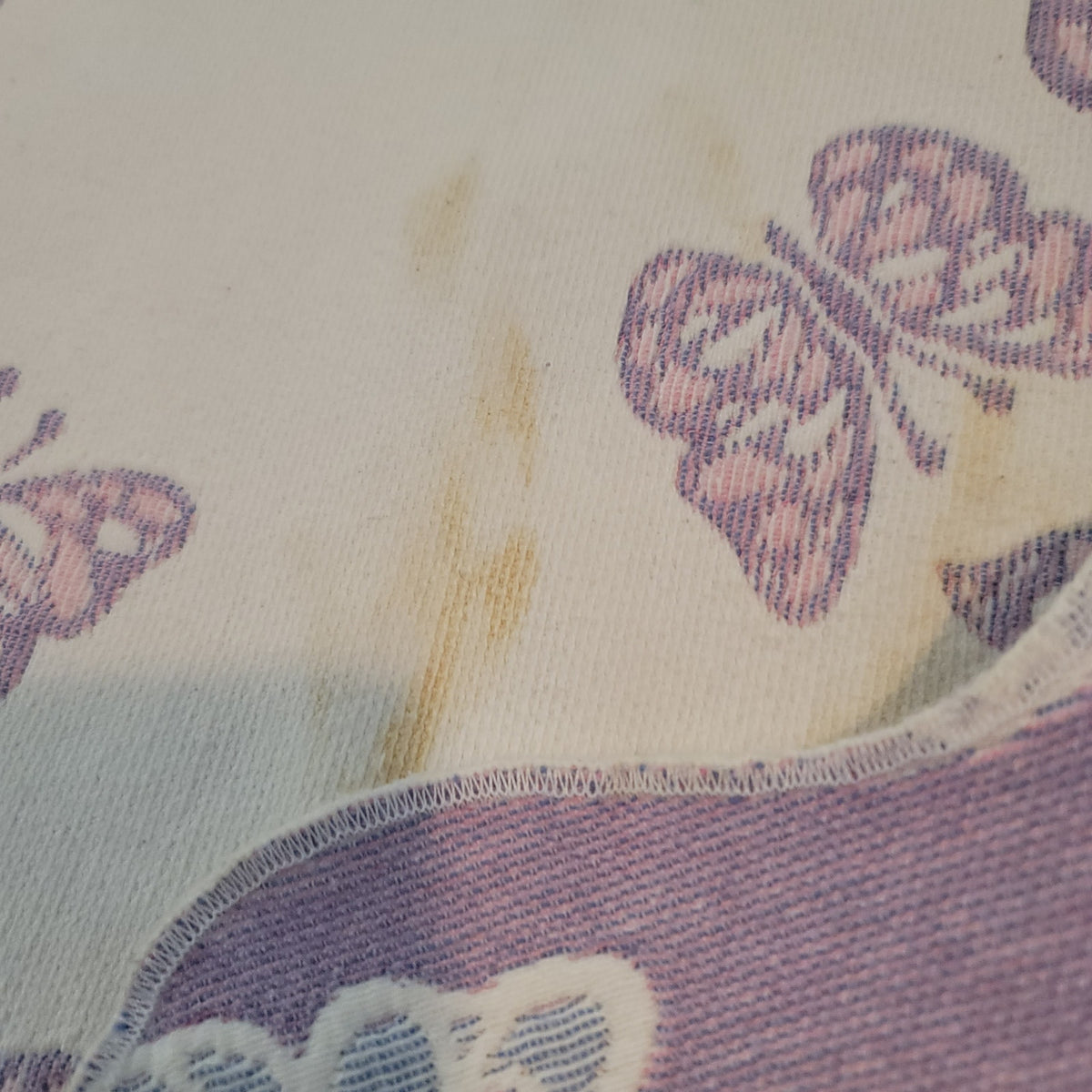 Reversible purple butterfly scalloped edge coverlet blanket bedspread Full Queen