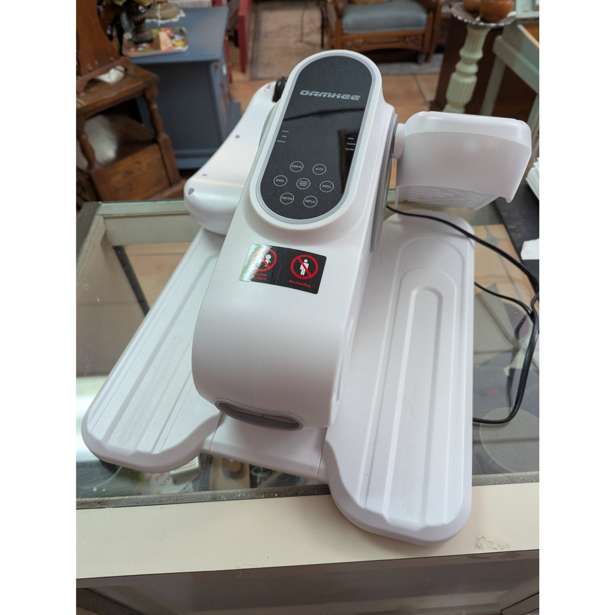 Damkee foot pedestal exerciser under the desk Model TT-201