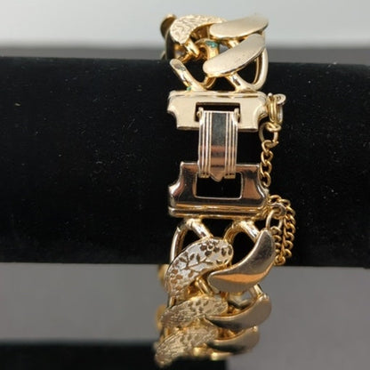 Vtg. Textured Smooth Gold Tone Curved Link Bracelet MCM Old Money High Quality