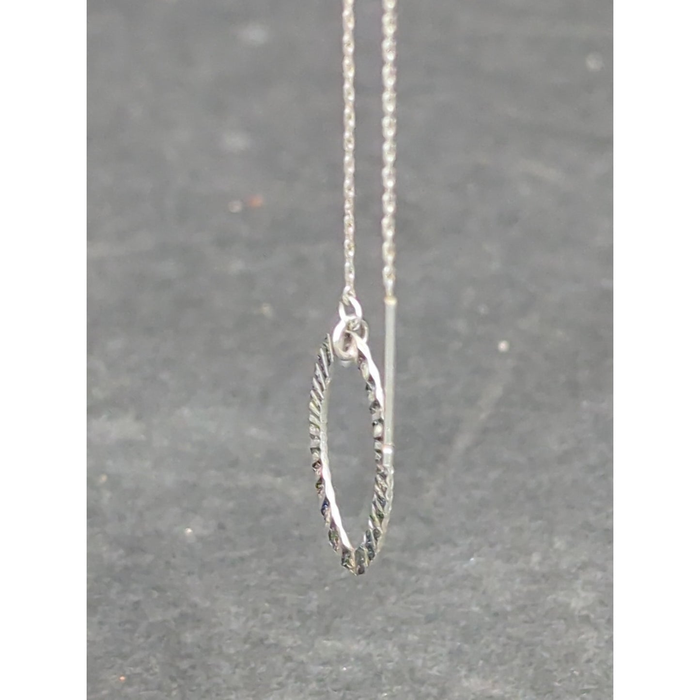 Vintage Minimalist Sterling Silver Teardrop Wire Dangle Earrings 925 Draping