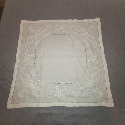 Vintage 1970s White Square 36" x 36" Tablecloth Hand Embroidery White Linens
