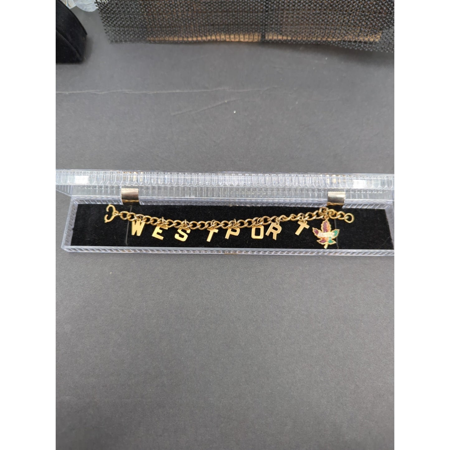 Vintage Fashion BRACELET 7" Westport Canada leaf charms letters