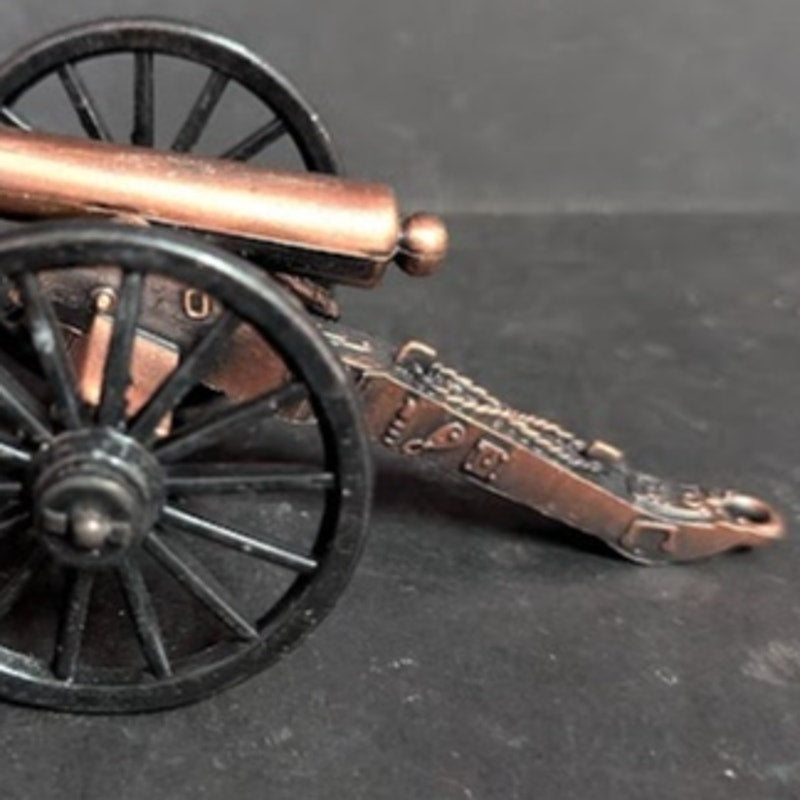 CIVIL WAR BRONZE BARREL NAPOLEON CANNON Copper color with black wheels moveable