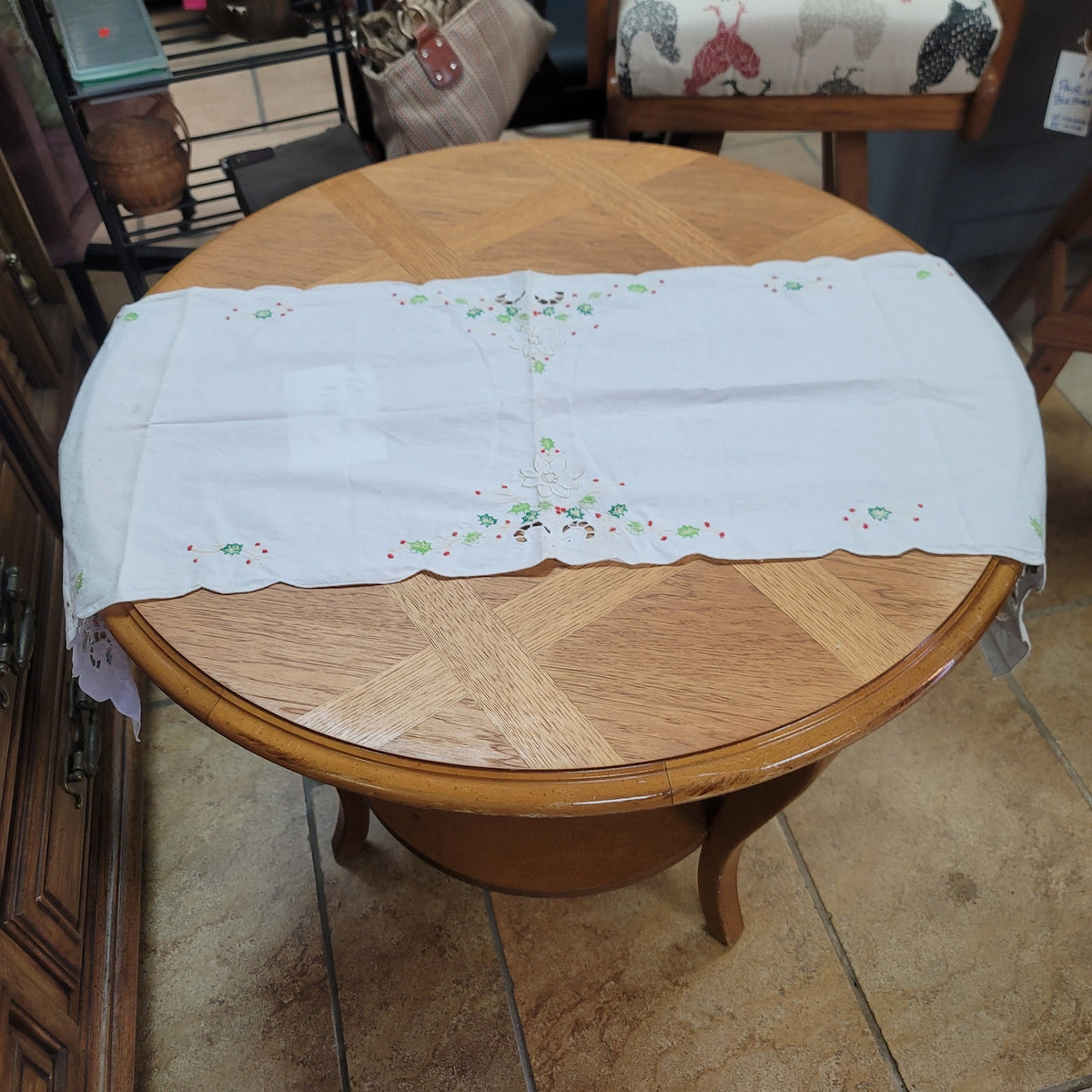 Christmas Table linen tableclotth 32" Runner 48" Holly Candles Holiday Vintage