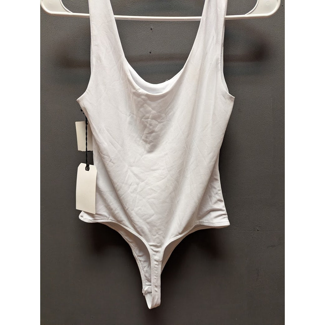 Leith Women's Small Solid White Scoop Neck Bodysuit NWT Thong Casual Layering