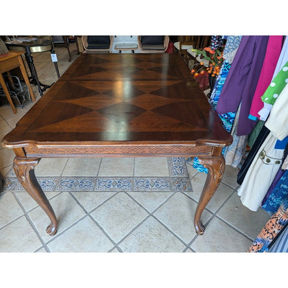 Secondhand Sandies: Dining Table w/ leaf and 6 Chairs Dark Walnut Stain