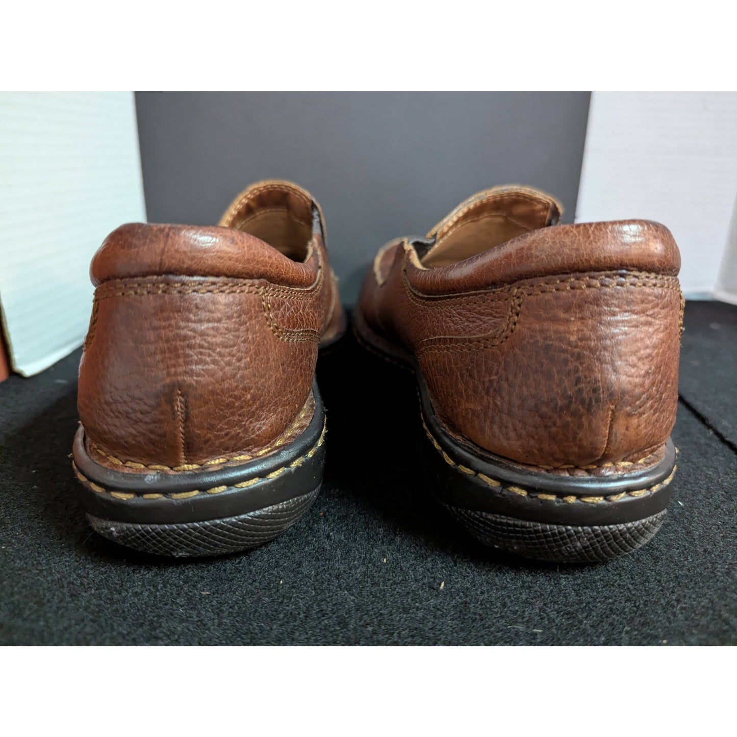 b.o.c. Born Concept Men's Brown Leather Slip-On Loafers Size 9M