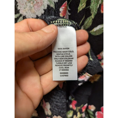 Harper Canyon Size Large cover up kimono YOUTH floral black flowers short sleeve