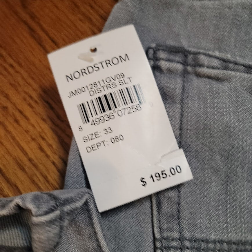 NWT Jean Shop Mick Slim Regular Distressed Jeans Light Wash 33x32