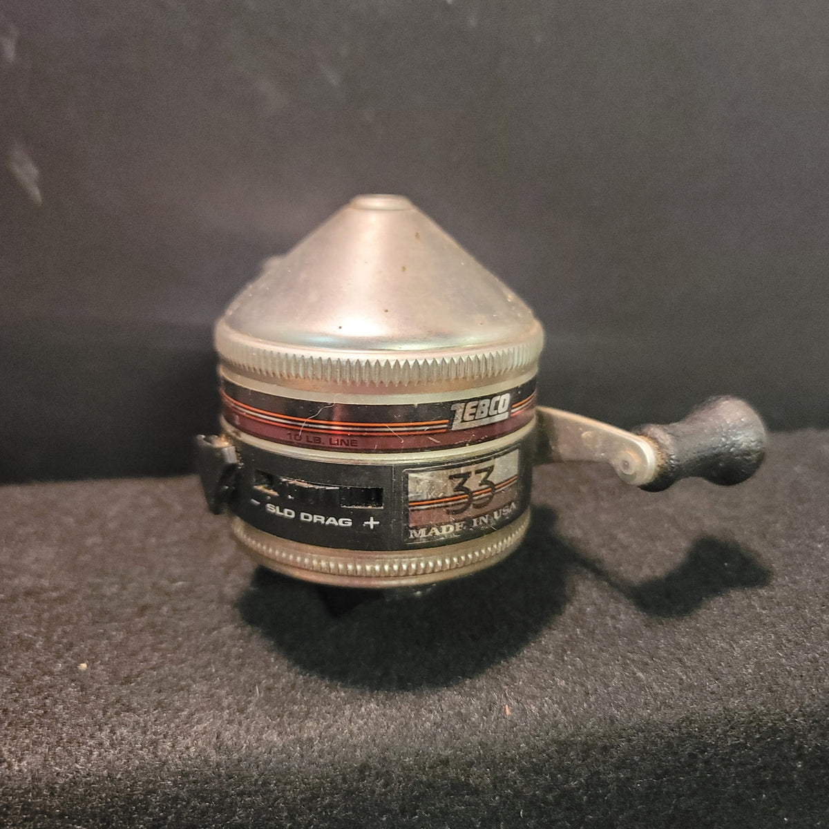 Fishing REEL zebco 33 made in usa 10 lb line spin caster