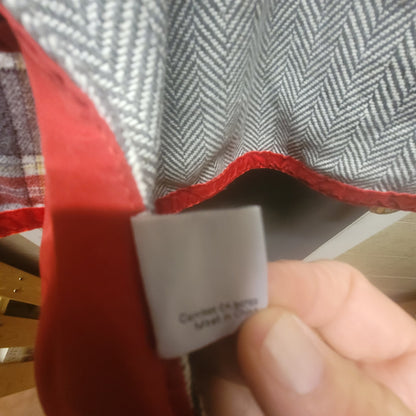 JL Collection Gray Herringbone Wool Reversible Cape Red Plaid Trim One Size