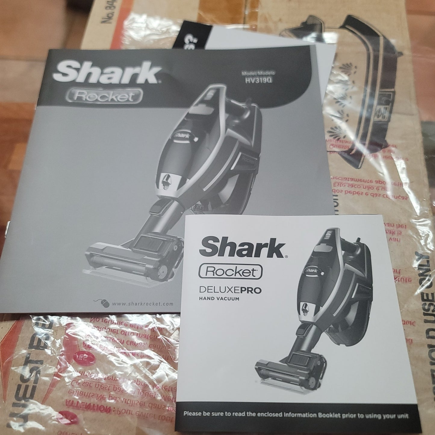hark Rocket DeluxePro Vacuum HV319QBK Ultra-Light Corded Stick Handheld NEW