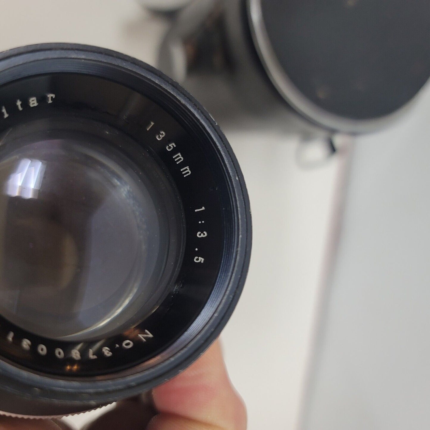 Vivitar 135mm f2.8 Auto MF Telephoto Portrait M42 Screw Mount Lens No. 378003178