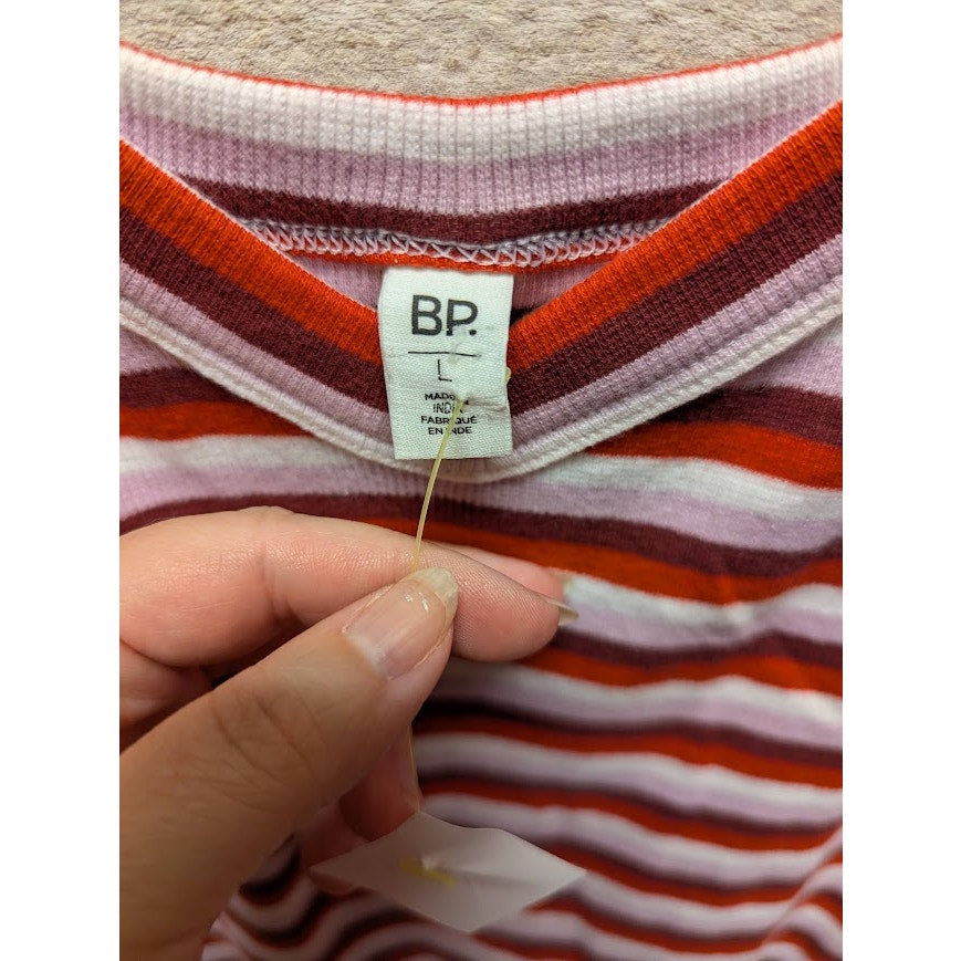 NWT Large Nordstrom Stripe V-neck Tank Top casual sleeveless summer red white