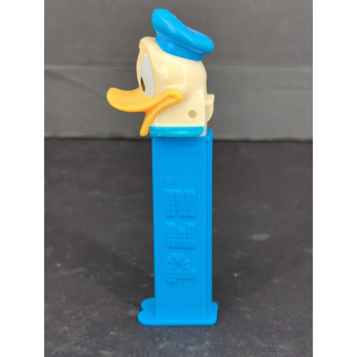 Vintage Donald Duck Pez Dispenser Disney Collectible