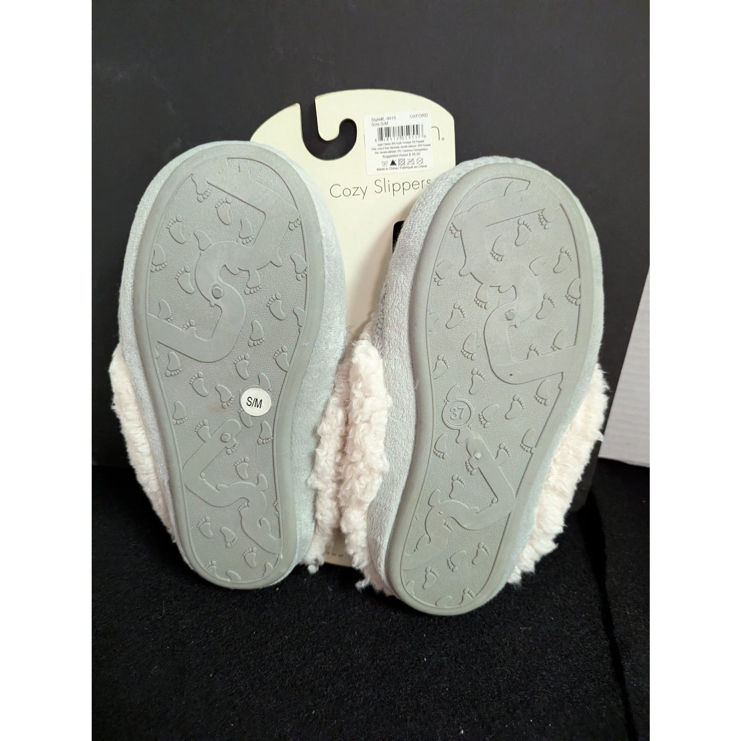 Lemon Cozy Slippers Memory Foam Sherpa Trim Grey Knit Slide NWT Small/MEDIUM