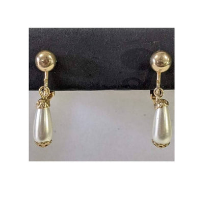 Sarah Sara Coventry goldtone drop faux pearl clip on earrings