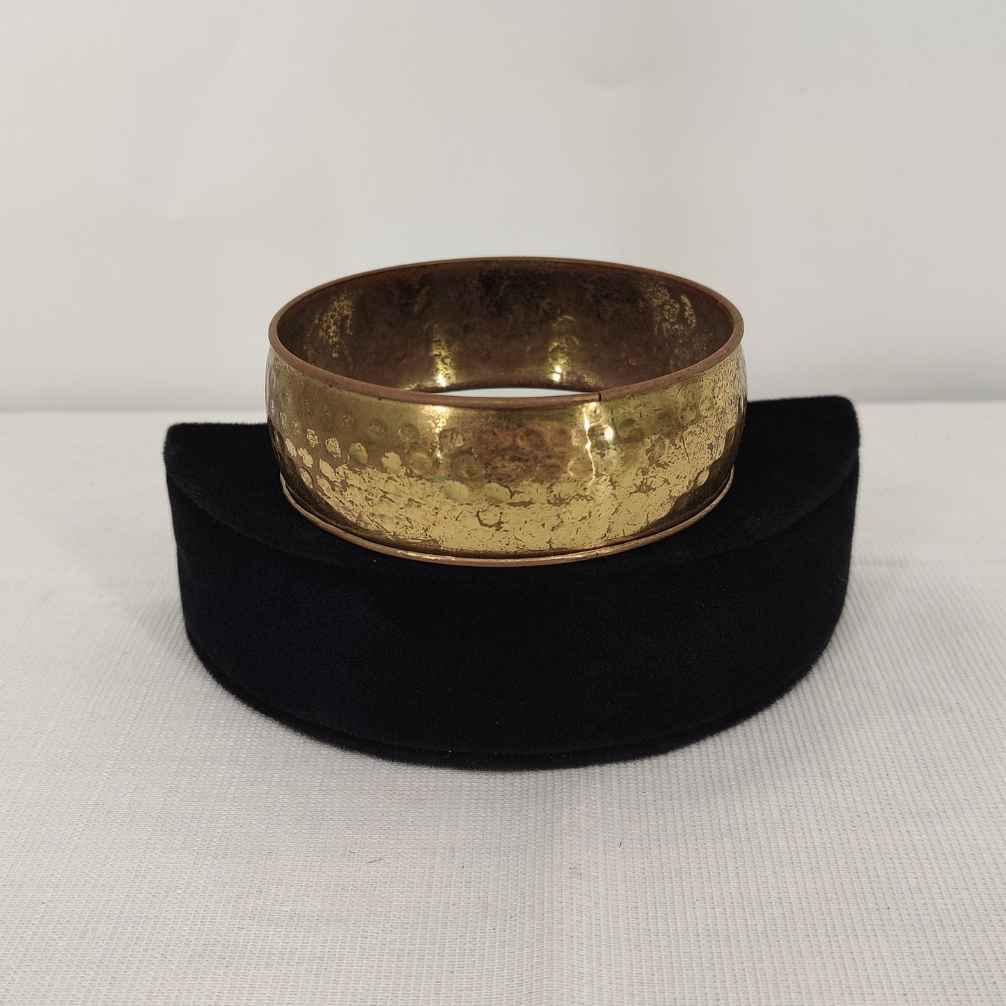 Copper bracelet hammered bangle 1" wide vintage boho statement