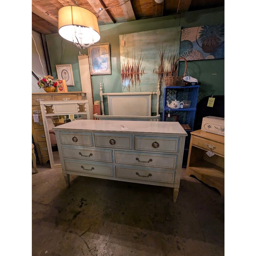 Secondhand Sandies: Vintage French Provincial Twin Bedroom Set | 3-Piece Suite