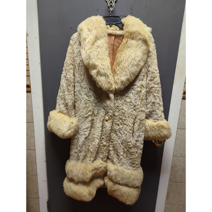 Mob Wife Luxe Sears Fashion Faux Fur Coat Cream Salmon Satin Liner
