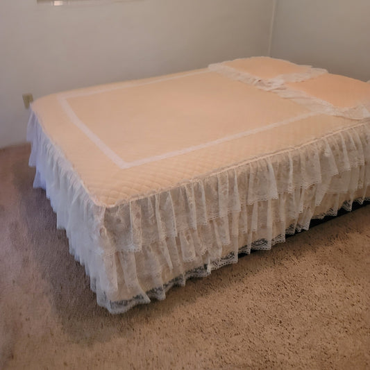 Vintage Peach double lace bottom skirt Coverlet & 2 matching Pillow shams queen