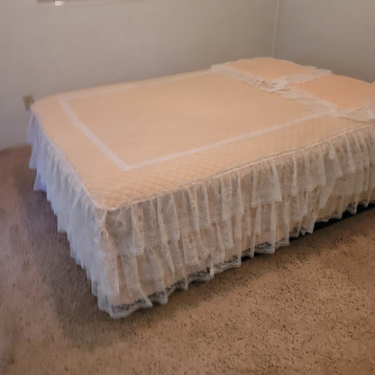 Vintage Peach double lace bottom skirt Coverlet & 2 matching Pillow shams queen