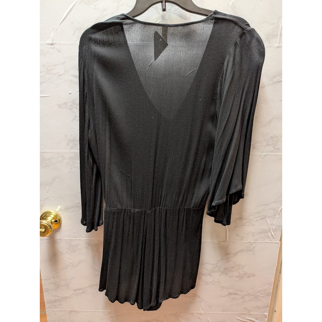 NWT Elan Black V-Neck Surplice Romper Size Medium