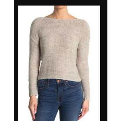 NEW Abound knit Gray Sweater Twist Back Detail Size Small short waisted