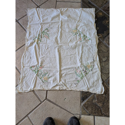 Hand embroidery linen piece