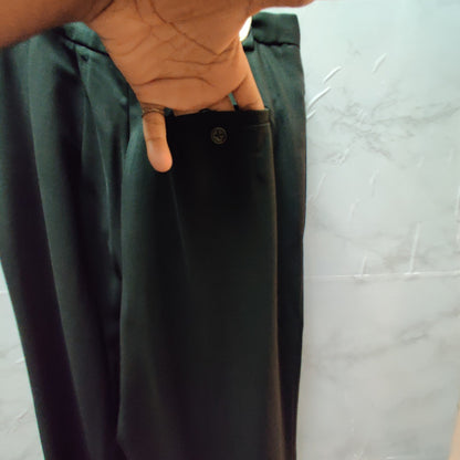 Banana Republic Wool Pants Size 4 High Waisted Pleated Front side pocket Italy
