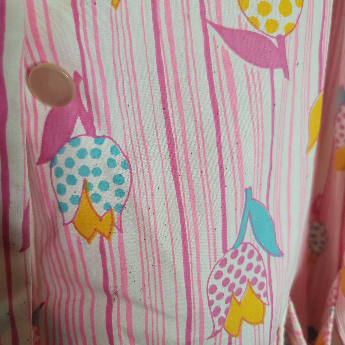 GAYMADE VINTAGE Pink Flowers funky Housecoat Dress Duster Pockets MED/LARGE