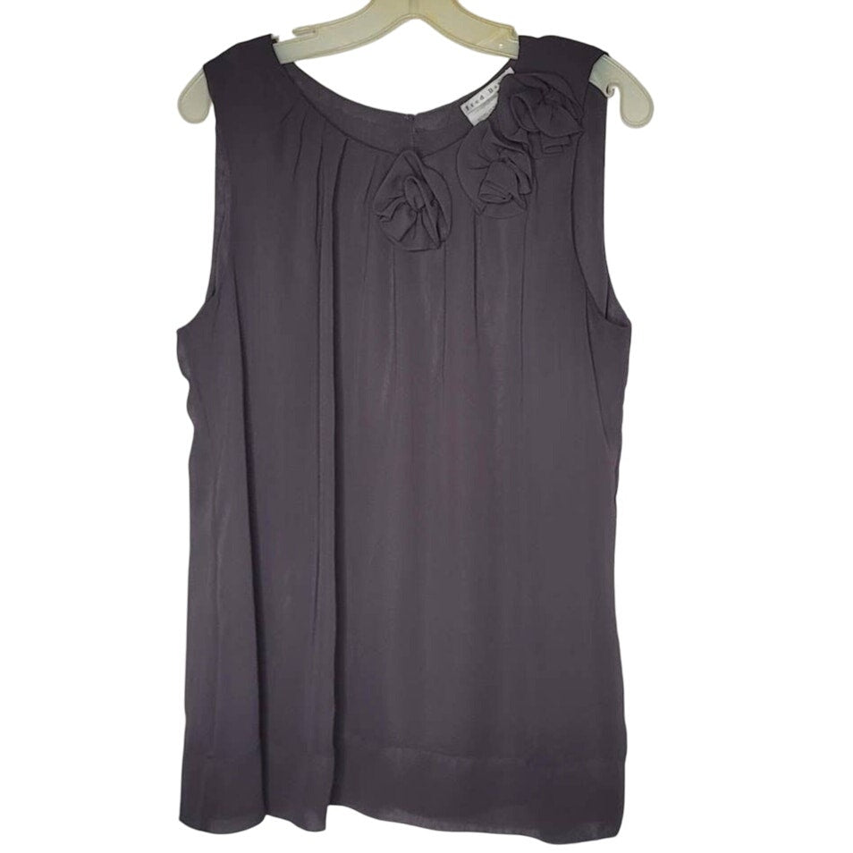 Fred David XL Charcoal gray blouse sleeveless top flower detail scoop neck