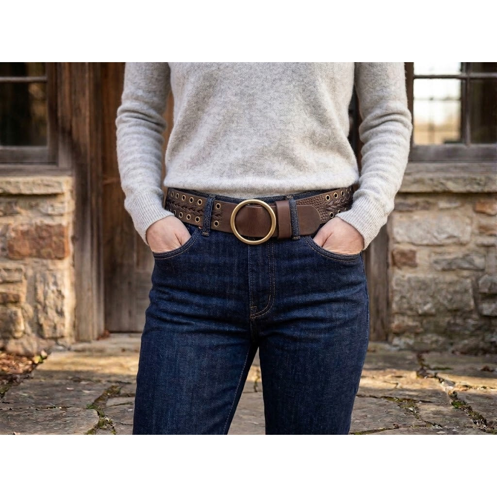 A & F Genuine Leather Size Medium  Eyelets Belt Brass Round Buckle