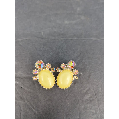 Vintage Yellow Oval Rhinestone Halo Dangle Drop Clip On Earrings