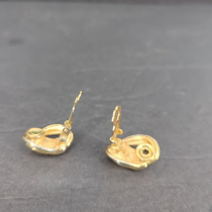Vintage Gold Tone Ribbed Swirl Dome Clip on Earrings Chunky Retro